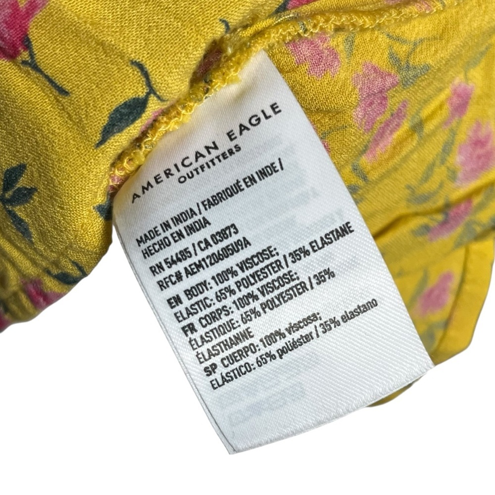 American Eagle Outfitters Floral Smocked Crop Top Size Medium Yellow/Pink - Picture 5 of 5